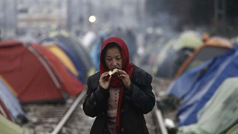 Οι εταιρείες που ερευνώνται από την OLAF για τα συσσίτια στους μετανάστες