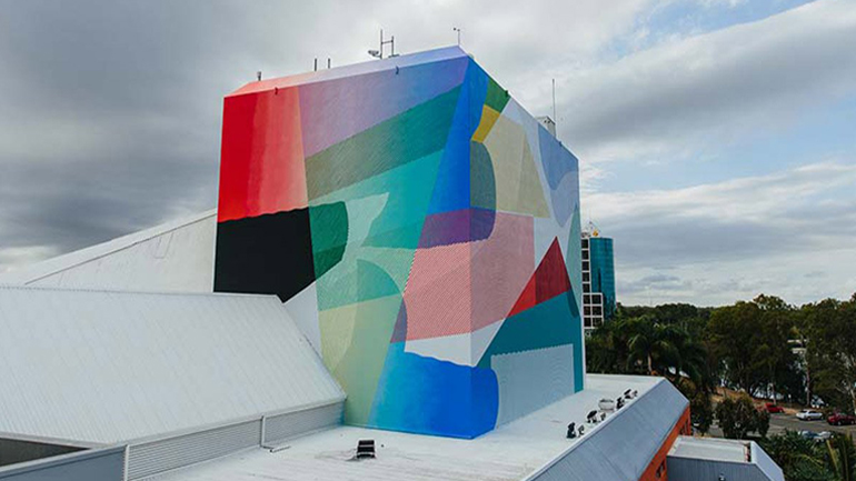 «The Tower Project» από τον καλλιτέχνη δρόμου MOMO