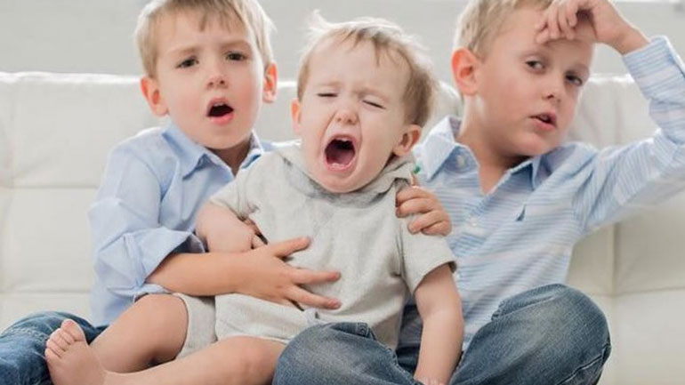 Βοηθήστε τα αδέλφια να είναι αγαπημένα