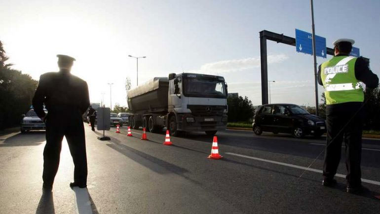 Κυκλοφοριακές ρυθμίσεις στη Βάρη την Τρίτη και την Τετάρτη