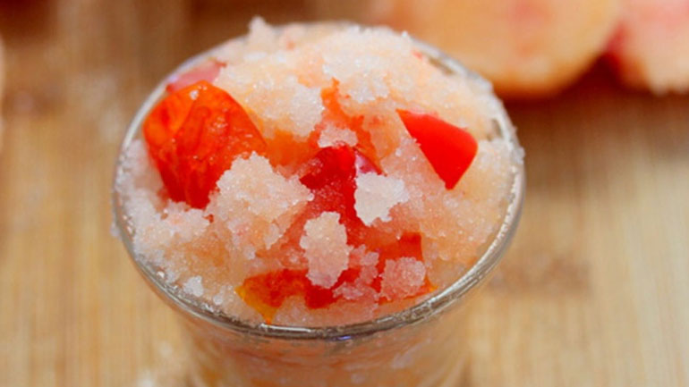 Scrub σώματος από ντομάτα και ζάχαρη!