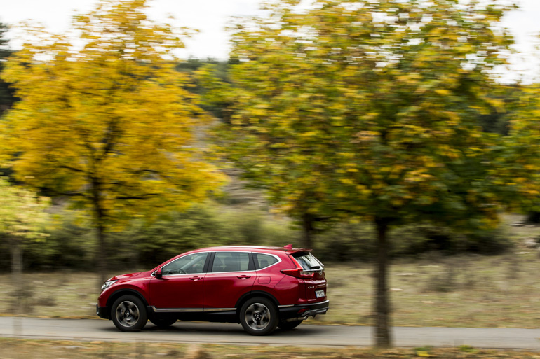 To CR-V είναι διαθέσιμο τόσο με 5 όσο και με 7 θέσεις