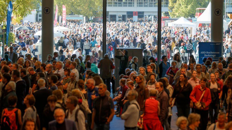 Έκθεση Βιβλίου Φρανκφούρτης: Τριπλό αφιέρωμα σε μετανάστευση – προσφυγικό από το Ελληνικό Περίπτερο