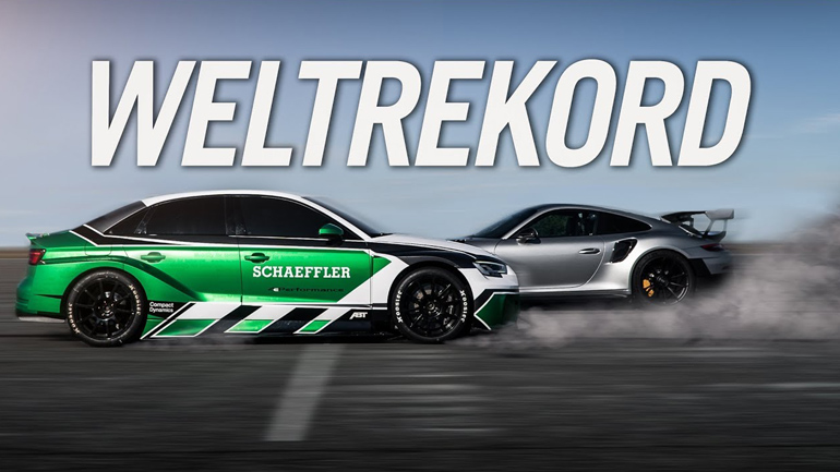 Πέρασε την Porsche 911 GT2 RS με την όπισθεν!