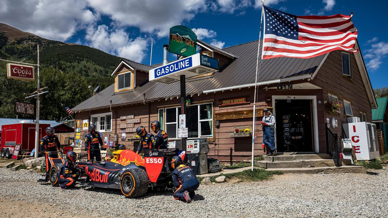 O Verstappen πήγε από τα Βραχώδη Όρη στο Μαϊάμι με τη Formula 1