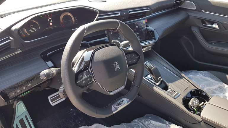 Η εικόνα από το εσωτερικό μιλά από μόνη της