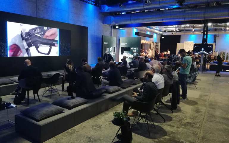 Ο χώρος όπου πραγματοποιήθηκε η δημοσιογραφική παρουσίαση της νέας γκάμας EQ Power στη Στουτγάρδη