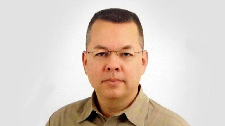 Τουρκία: Ο εισαγγελέας ζήτησε να αρθεί ο κατ’ οίκον περιορισμός του πάστορα Μπράνσον