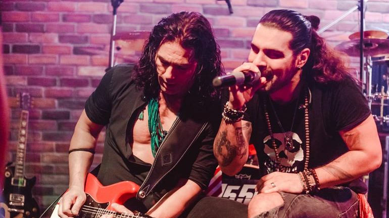 Οι 1550 ξεκίνησαν τις χειμερινές τους εμφανίσεις σε Αθήνα και Πάτρα