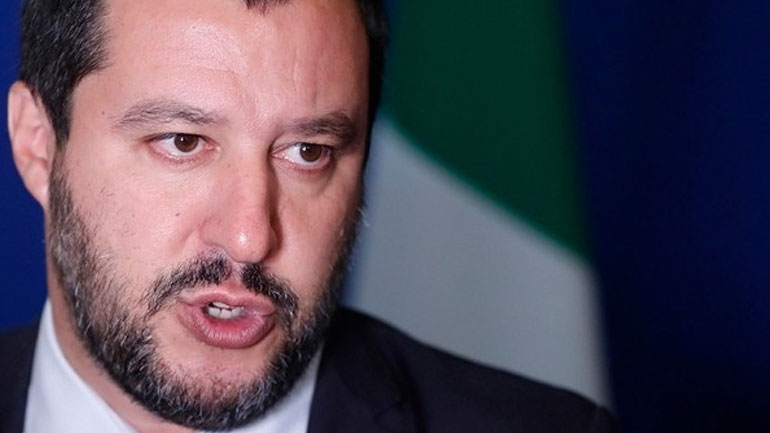 Σαλβίνι: «Ο Γιούνκερ ας ασχοληθεί με τον φορολογικό παράδεισο, το Λουξεμβούργο»