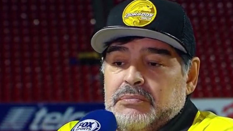 Τα… έβαλε με τον Μέσι ο Μαραντόνα