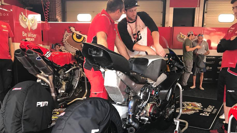 Την ακούμε! Η νέα Ducati Panigale V4 αγωνιστικών προδιαγραφών!