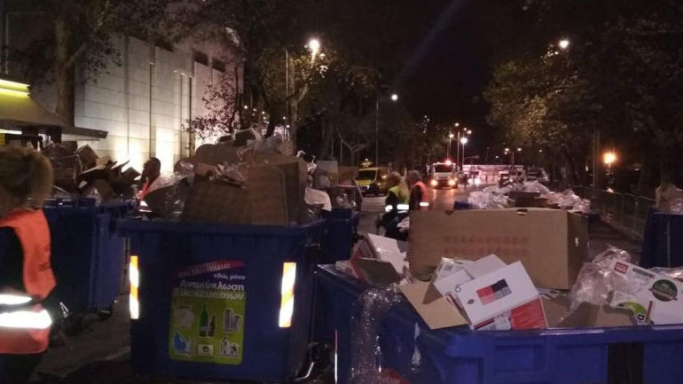 Επιχείρηση «καθαρή πόλη» μετά τον νυχτερινό ημιμαραθώνιο της Θεσσαλονίκης