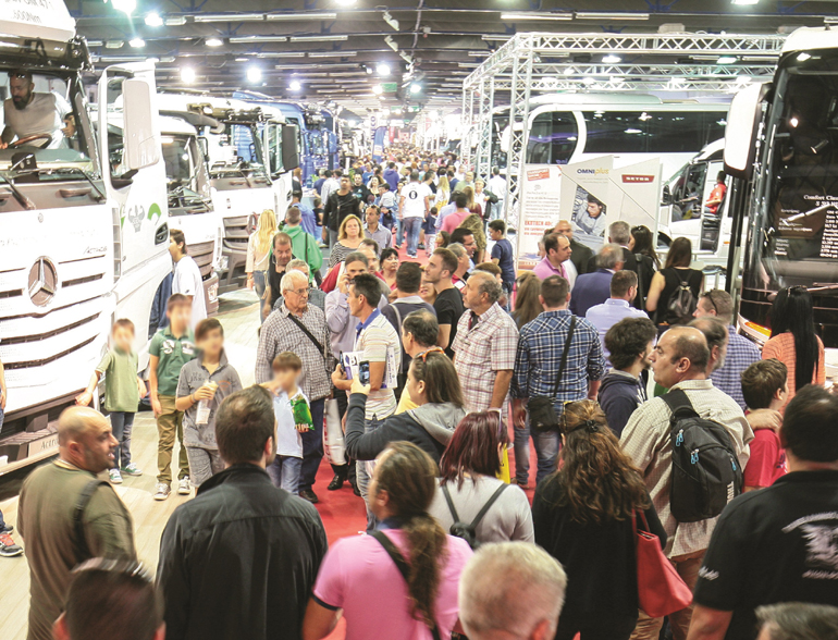 Πλήθος κόσμου αναμένεται στην έκθεση επαγγελματικών οχημάτων Transport Show 