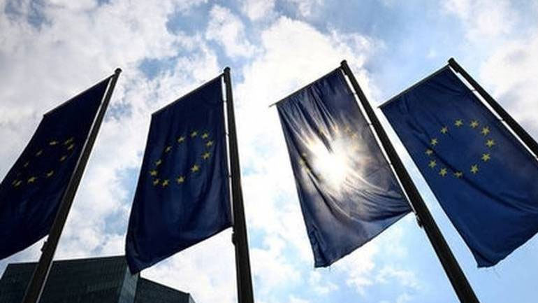 Στην Κομισιόν ο προϋπολογισμός – Τι θα γίνει με τις συντάξεις