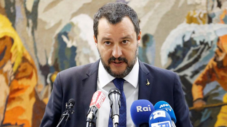 Ιταλία – Υπ. Εσωτερικών: «Δεν θα γίνουν υποχρεωτικές μετακινήσεις μεταναστών από το Ριάτσε»