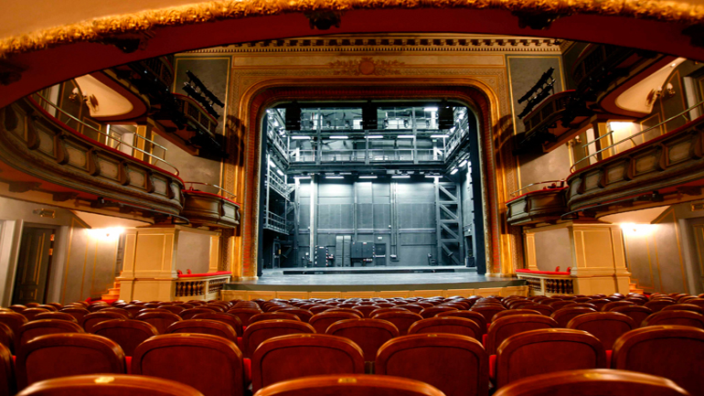 Ανακοίνωση ακρόασης για το «Απόψε Αυτοσχεδιάζουμε»