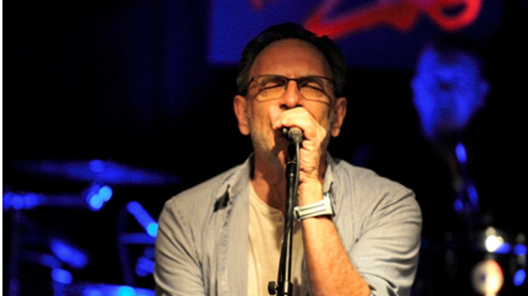 Διονύσης Τσακνής «Όταν έρχονται οι φίλοι μου» @ ΙΛΙΟΝ Plus