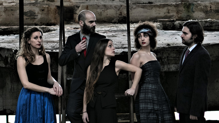 Ρωγμές [ή αλληλουχικά στάδια συστημικού εντροπισμού] από την ομάδα Γιαξεμπόρε