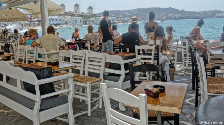 «Οι Έλληνες στην παγίδα της μερικής απασχόλησης»