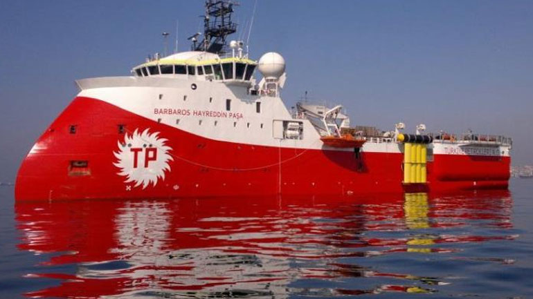 Ανοικτά του Ακρωτηρίου του Ακάμα πλέει το «Barbaros»