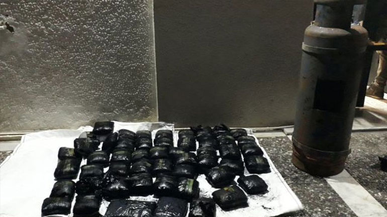 Κερατσίνι: Κατάσχεση 52 κιλών μαριχουάνας σε πλοίο μεταφοράς εμπορευματοκιβωτίων Κερατσίνι: Κατάσχεση 52 κιλών μαριχουάνας σε πλοίο μεταφοράς εμπορευματοκιβωτίων