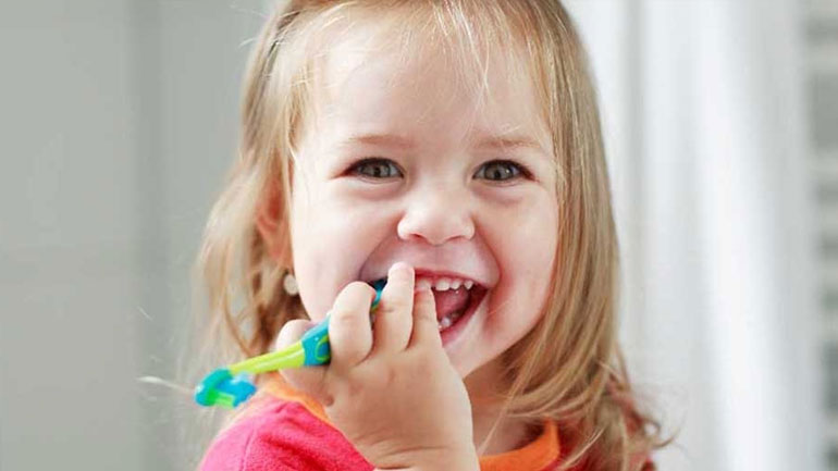 H προστασία των δοντιών του παιδιού σας μέσω της διατροφής