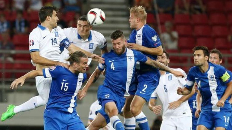 Πουλάει μόνο η ελπίδα, το όνειρο, όχι η αλήθεια…