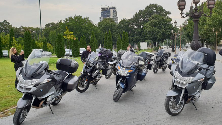 Ελλάδα – Ρωσία με 14 μηχανές BMW… Ελλάδα – Ρωσία με 14 μηχανές BMW…