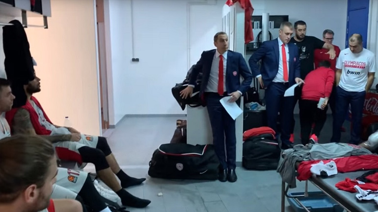 Ολυμπιακός: Η ομιλία του Μπλατ στα αποδυτήρια μετά τη νίκη επί της Μπασκόνια