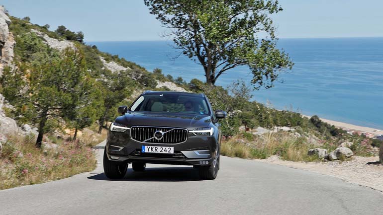 Πατά σε τροχούς 20 ιντσών και στρίβει πιο γρήγορα από όσο περιμένεις