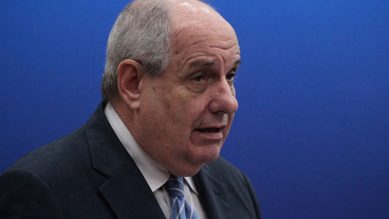 Στην Αίγυπτο για τις εκδηλώσεις μνήμης για τους Έλληνες που έπεσαν στη μάχη του Ελ Αλαμέιν ο Τ. Κουίκ