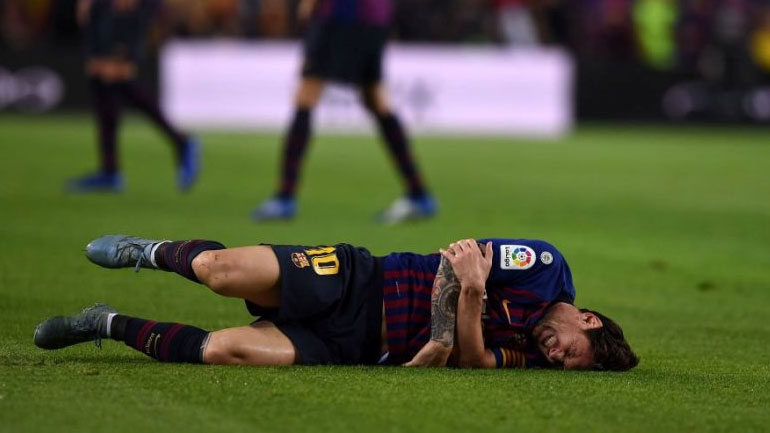 Αγωνία στην Μπαρτσελόνα με τον Μέσι – Τραυματίστηκε στο χέρι και έγινε αναγκαστική αλλαγή