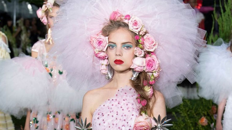 Κι όμως οι Rodarte σχεδιάζουν ρούχα για την κούκλα Barbie!