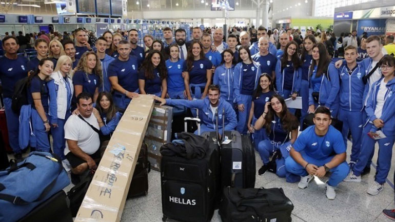 Επέστρεψε και αποθεώθηκε η ελληνική Oλυμπιακή ομάδα Νέων