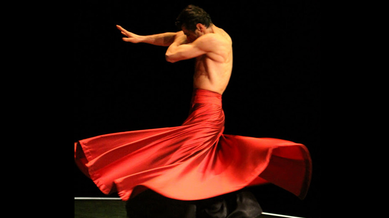 Οι Περιστρεφόμενοι Δερβίσηδες του τάγματος «Mevlevi» στο Παλλάς