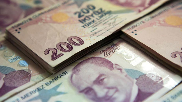 Υποχωρεί η τουρκική λίρα καθώς οι εθνικιστές λένε όχι σε συμμαχία στις περιφερειακές εκλογές