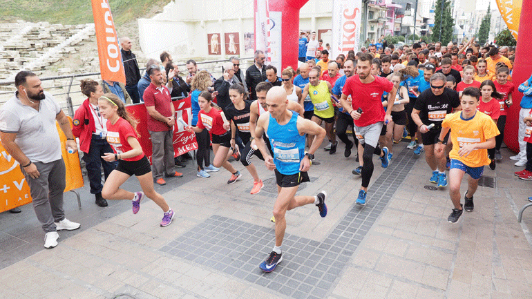 Η Λάρισα πλημμύρισε με δρομείς και θεατές για τα Bίκος Street Relays!
