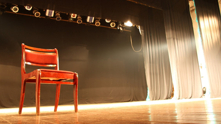 Ακρόαση για Χριστουγεννιάτικη παράσταση στο Θέατρο Σοφούλη