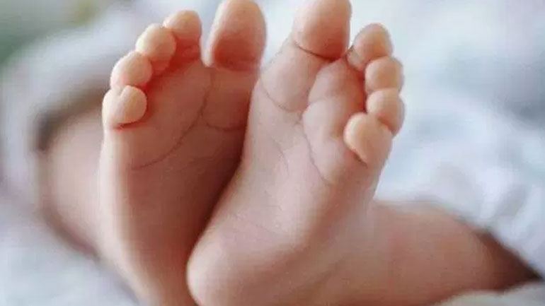 Ηράκλειο: Αεροδιακομιδή σωτηρίας για νεογνό δύο ημερών