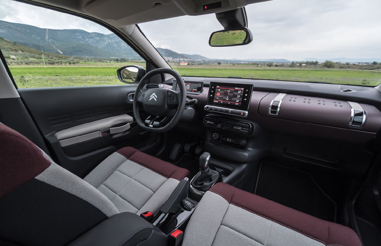 Είναι πολύ σημαντικό για τους επιβάτες να αισθάνονται αλλά και να είναι άνετα όταν βρίσκονται μέσα στο αυτοκίνητο