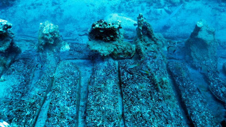 Ο «Μέντωρ» και ο κλέφτης