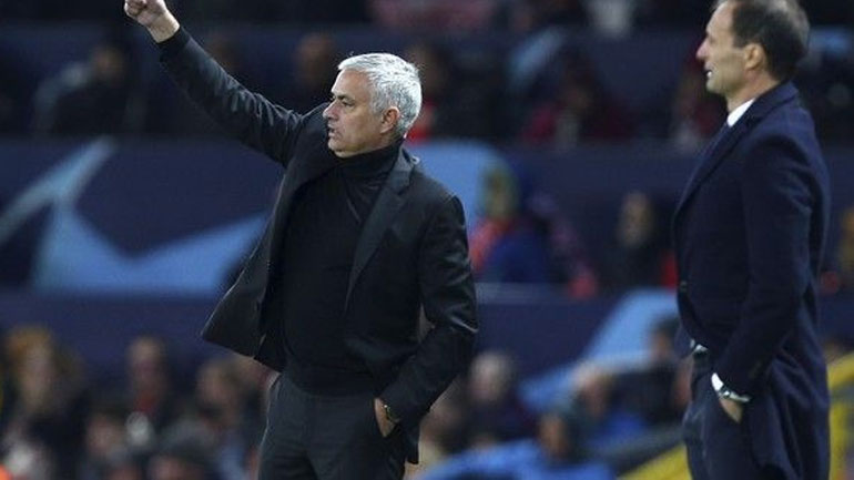 Μουρίνιο: «Κιελίνι και Μπονούτσι μπορούν να διδάξουν στο Χάρβαρντ τη θέση του στόπερ»