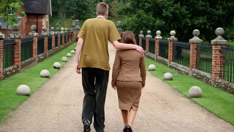 Νέα μελέτη: Μεγαλύτερος ο κίνδυνος καρκίνου για τους ψηλούς