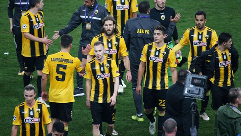 Πόρνη είναι η αλήθεια, απαγορευμένη!