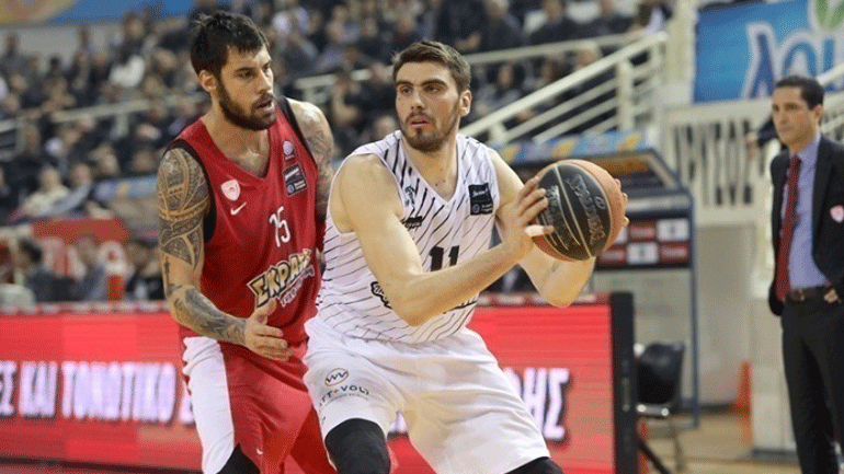 ΠΑΟΚ: Στο νοσοκομείο ο Χρυσικόπουλος, διάταση στους προσαγωγούς ο Μαργαρίτης