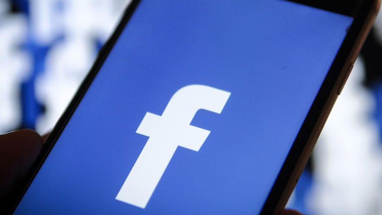 «Καμπάνα» 566.000 ευρώ στο Facebook για το σκάνδαλο της Cambridge Analytica