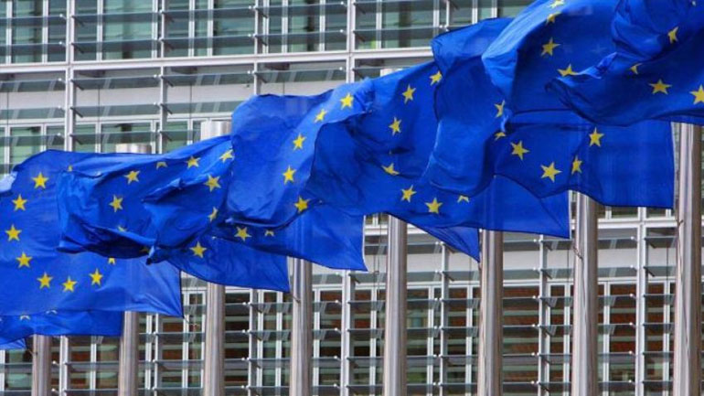 Bloomberg: Η Ε.Ε. να επιδείξει ελαστικότητα στους νέους κανόνες για τις προβλέψεις στις τράπεζες