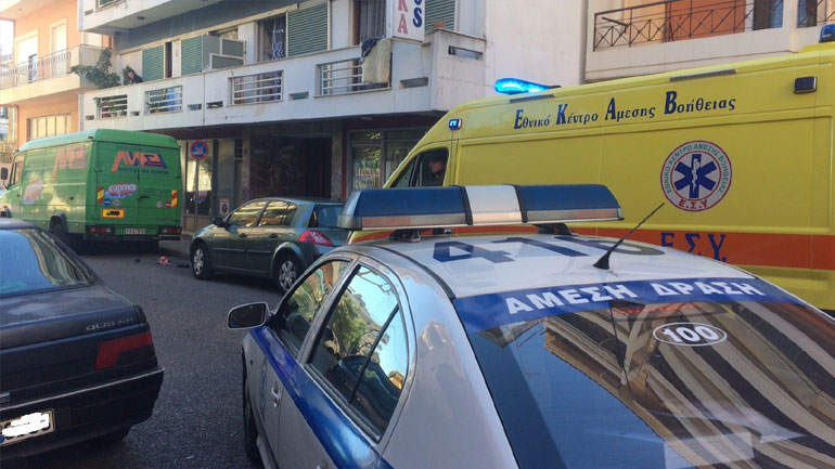 Αγρίνιο: Δύο παιδιά έπεσαν από το μπαλκόνι πρώτου ορόφου πολυκατοικίας