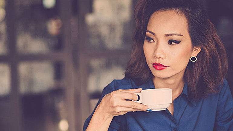 Ψυχοπαθής όποιος πίνει τον καφέ του σκέτο!